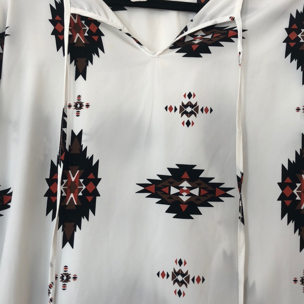 Aztec Top - Picture 3 of 3